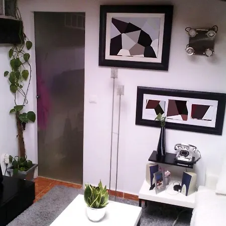 Apartment Coqueta Buhardilla Excelente Ubicacion